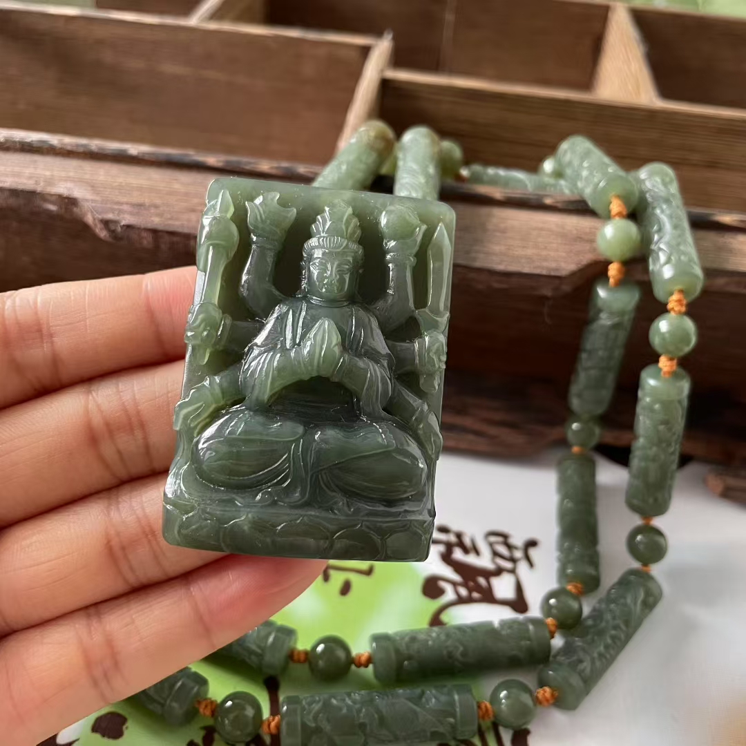 和田玉千手观音挂件吊坠项链天然玉石属鼠的守护