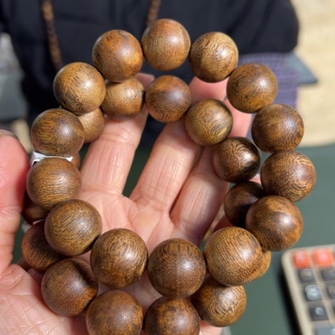 沉香手串白棋23克卡1.7多样性发1条