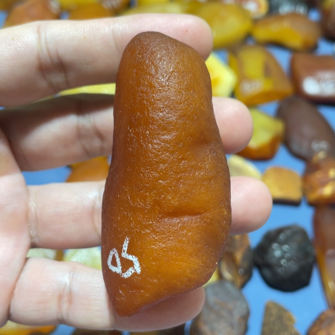 未镶嵌定制蜜蜡手把件或天珠