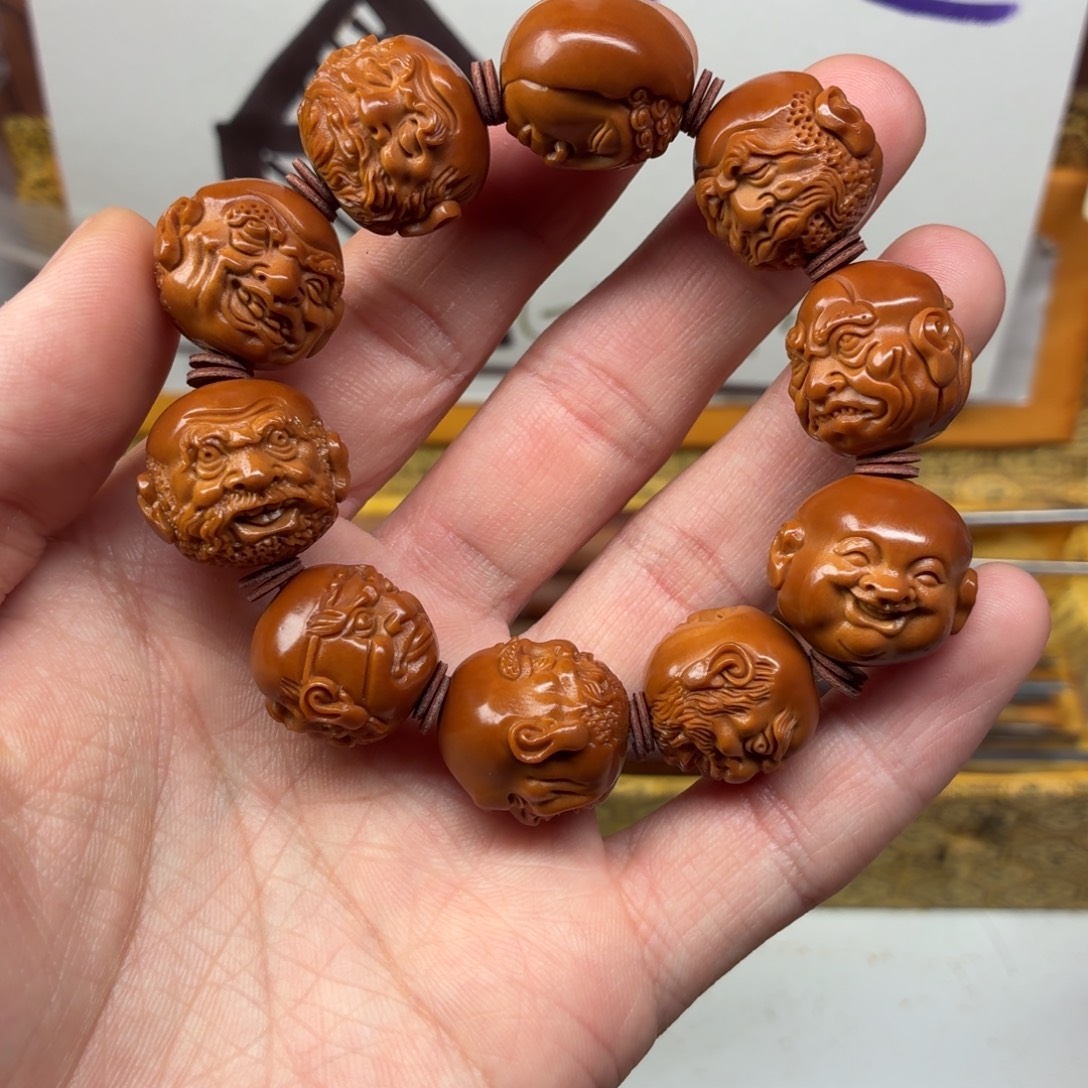 吊坠橄榄核双面十八罗汉