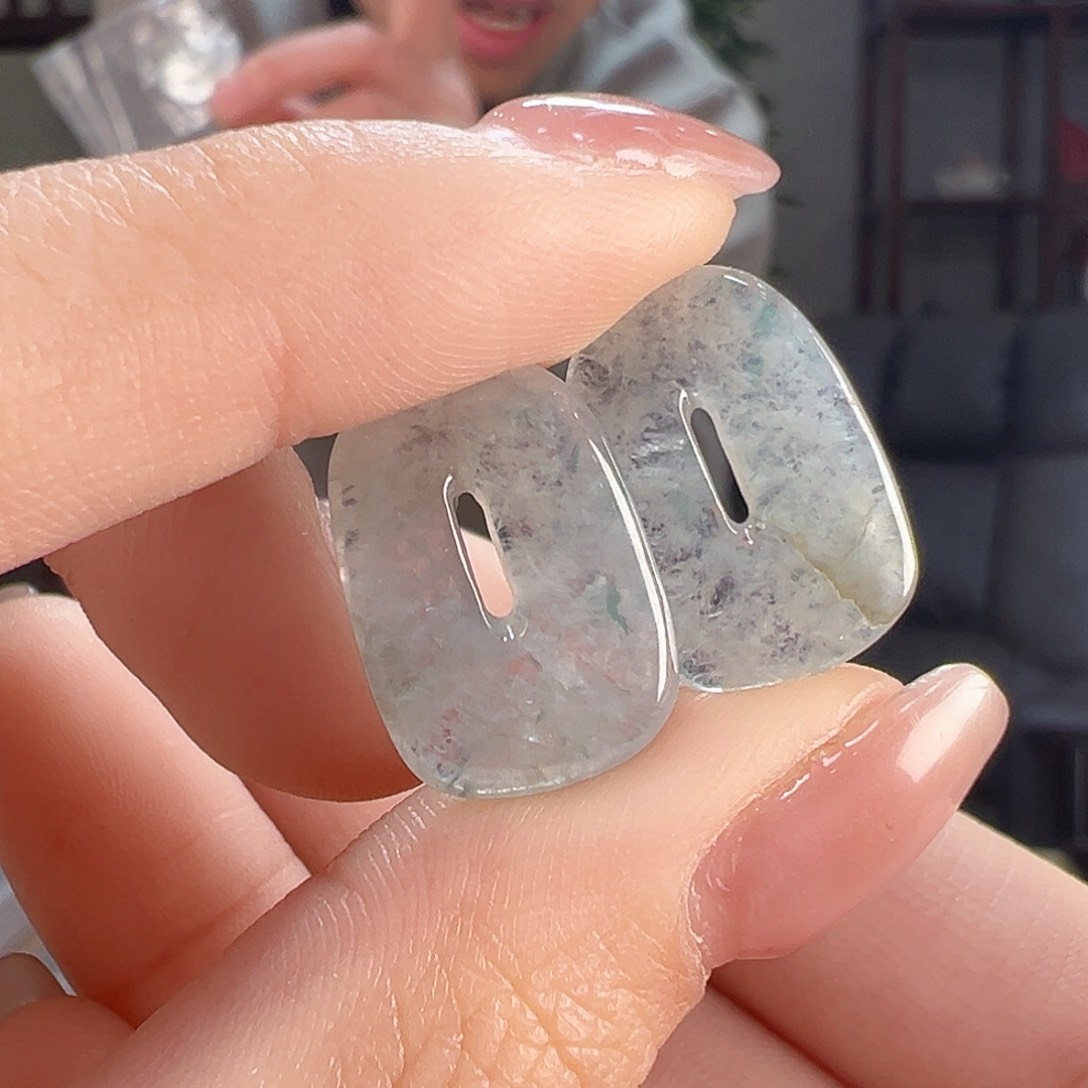 翡翠耳饰未镶嵌有瑕疵介意勿拍22