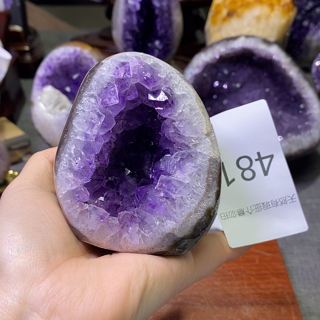 紫晶未镶嵌珠宝半成品