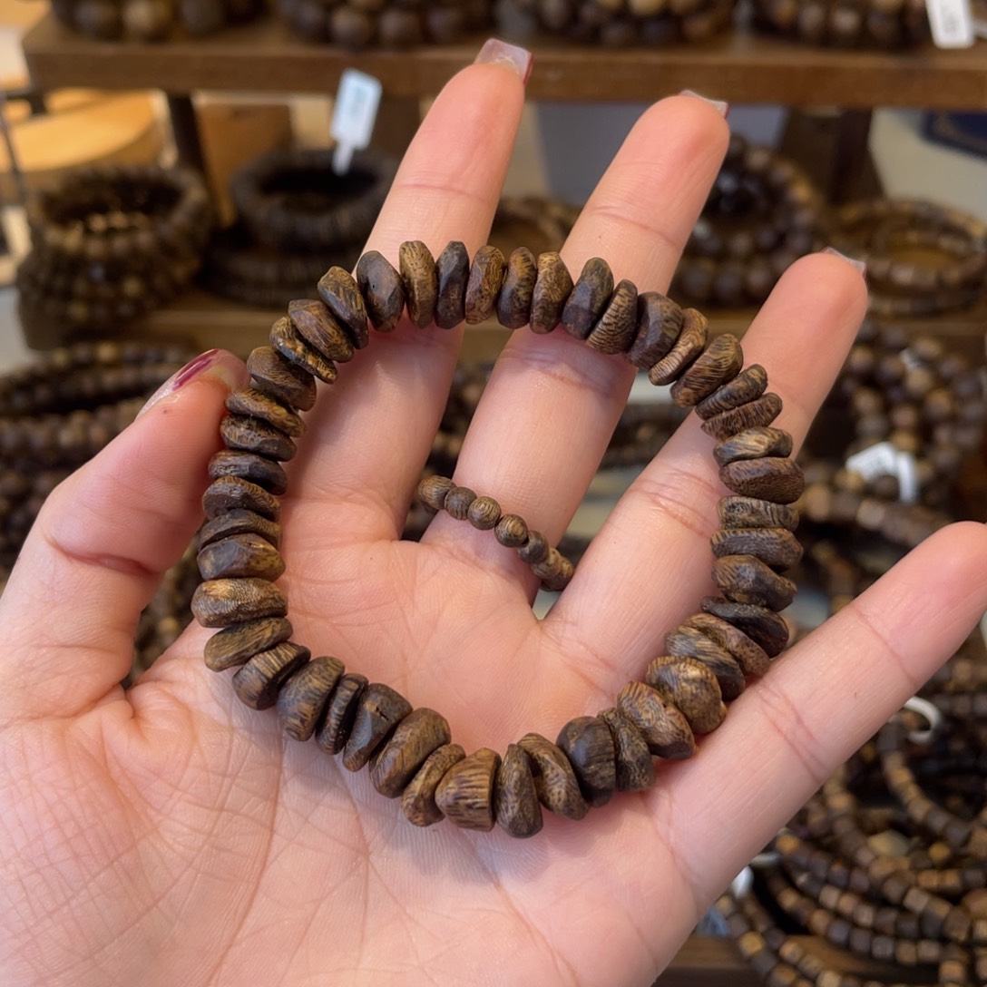 糖***心沉香卡1.1壳子单圈11.8克