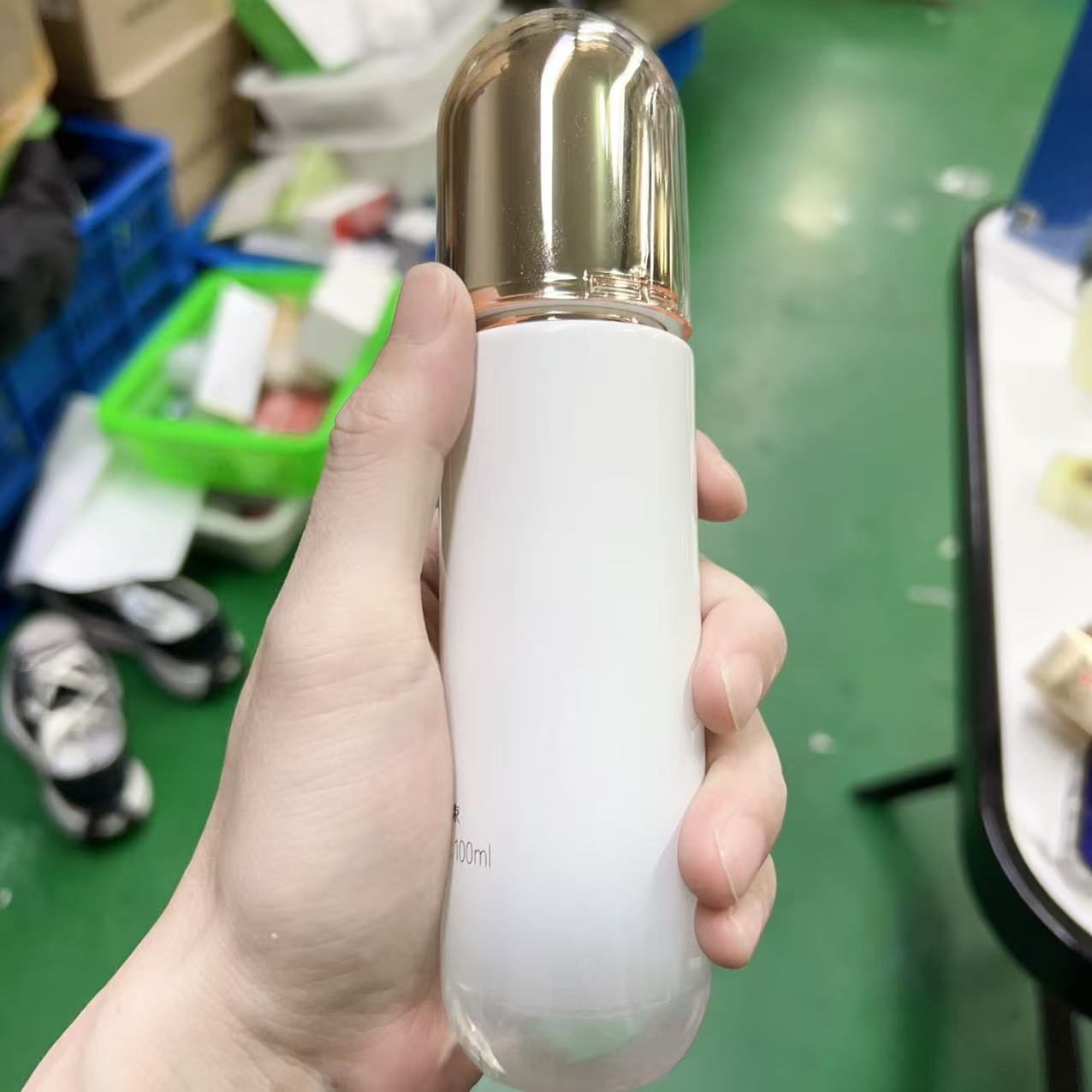 臻白淡斑精华水100ml 【裸瓶特价】