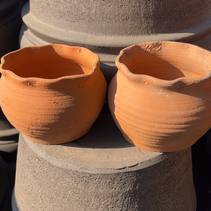 13×13 两个粗陶微瑕