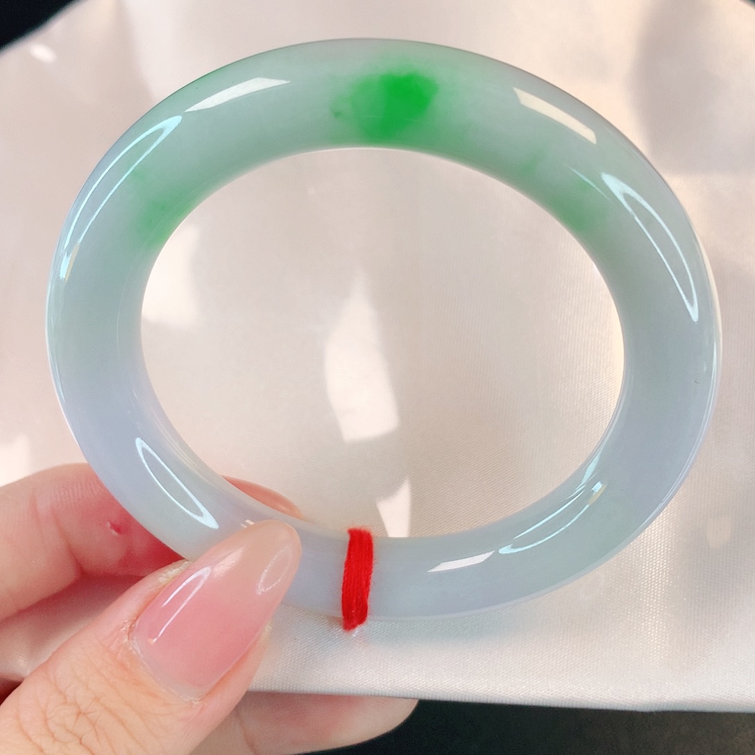 翡翠手镯未镶嵌5126翡翠