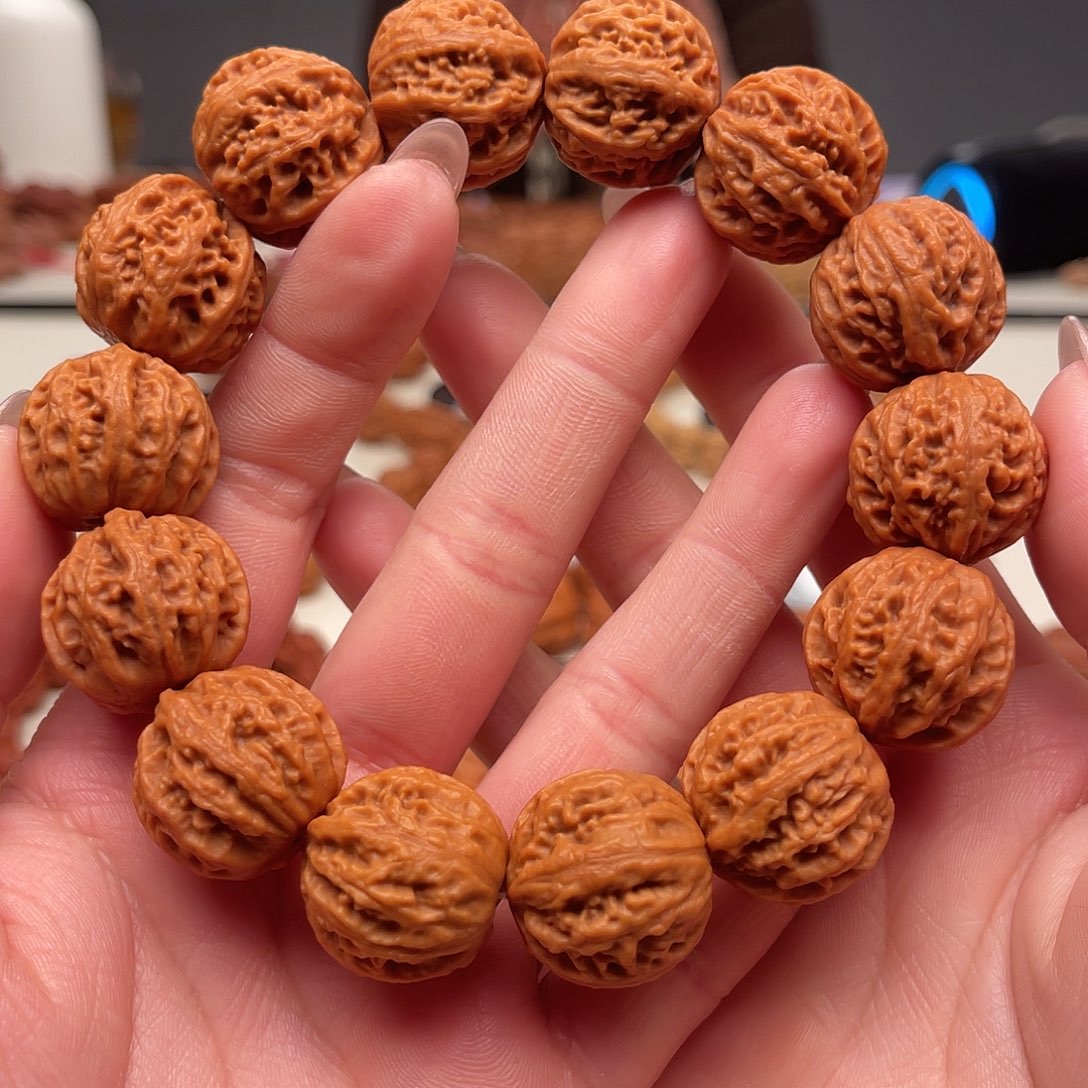 ****淡文玩核桃吊坠京八棱