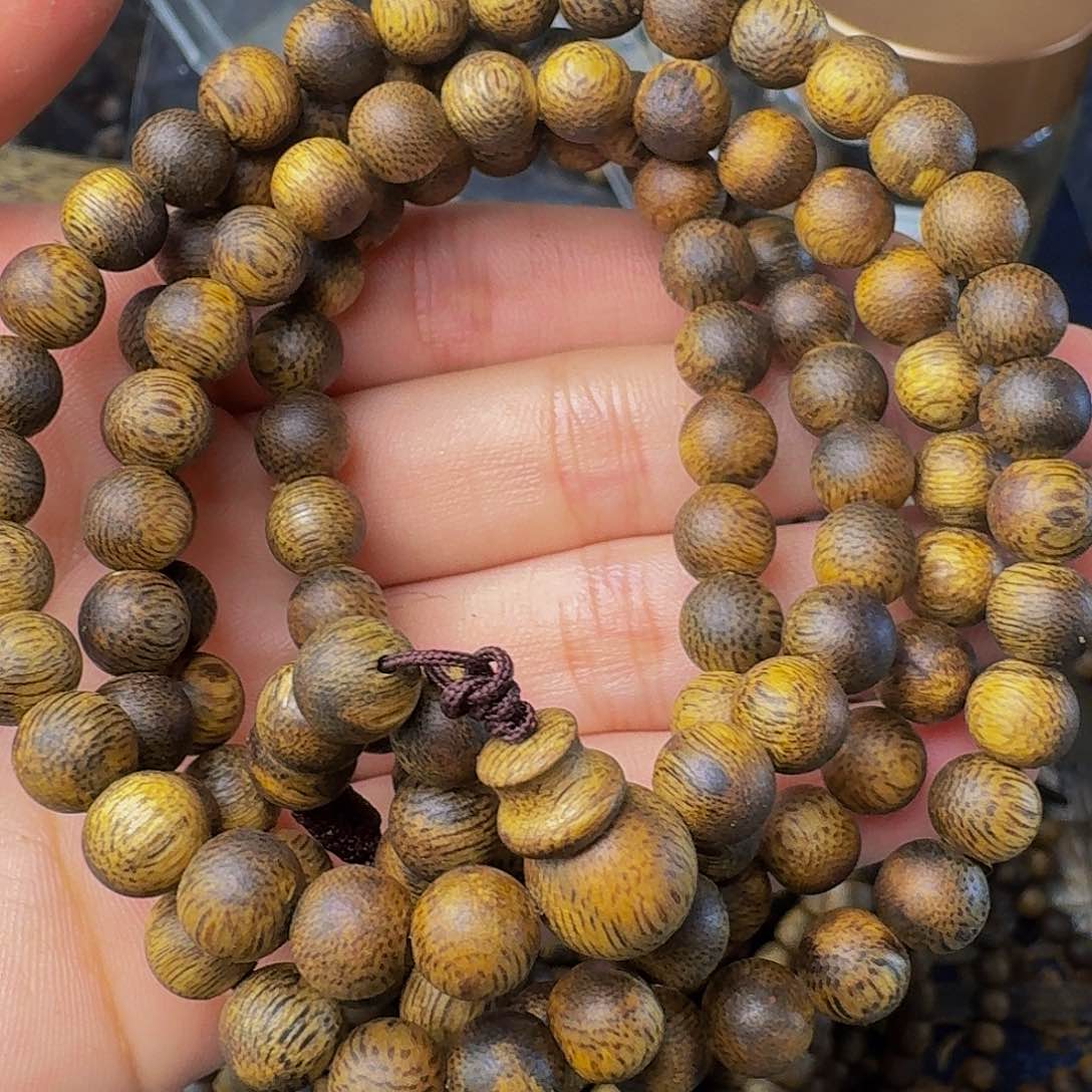 沉香手串老白棋卡七圆珠