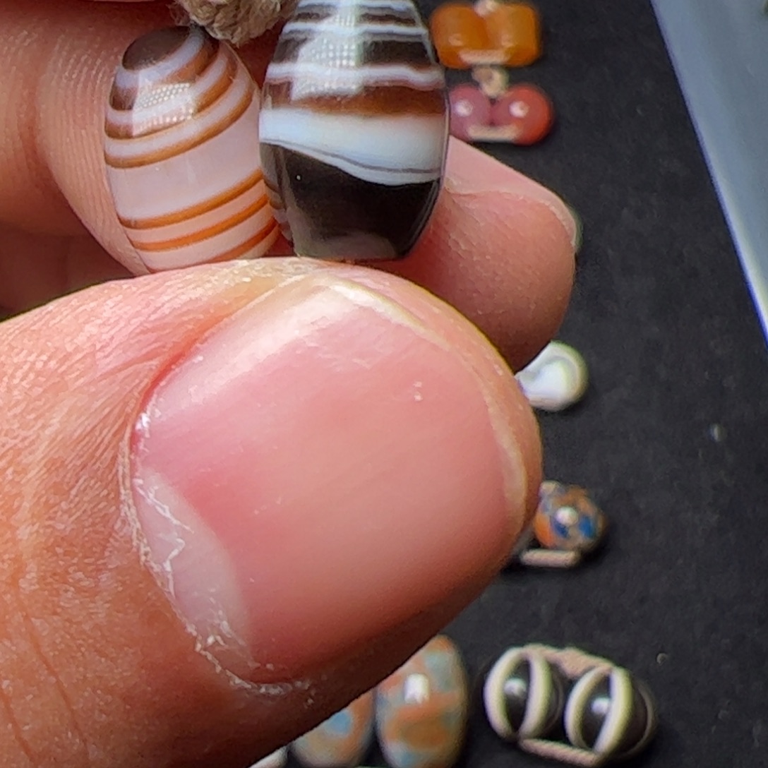 卓***常玛瑙/玉髓未镶嵌配饰