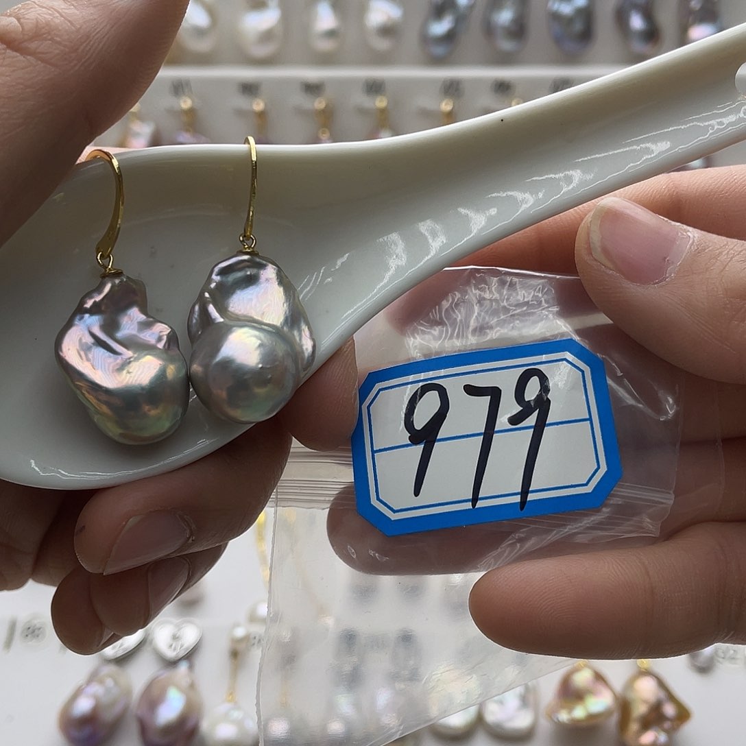 淡水珍珠颈饰未镶嵌莫*卡