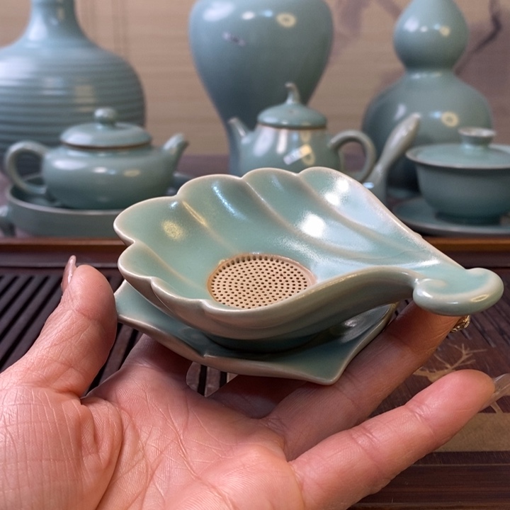 原产地汝瓷茶漏微