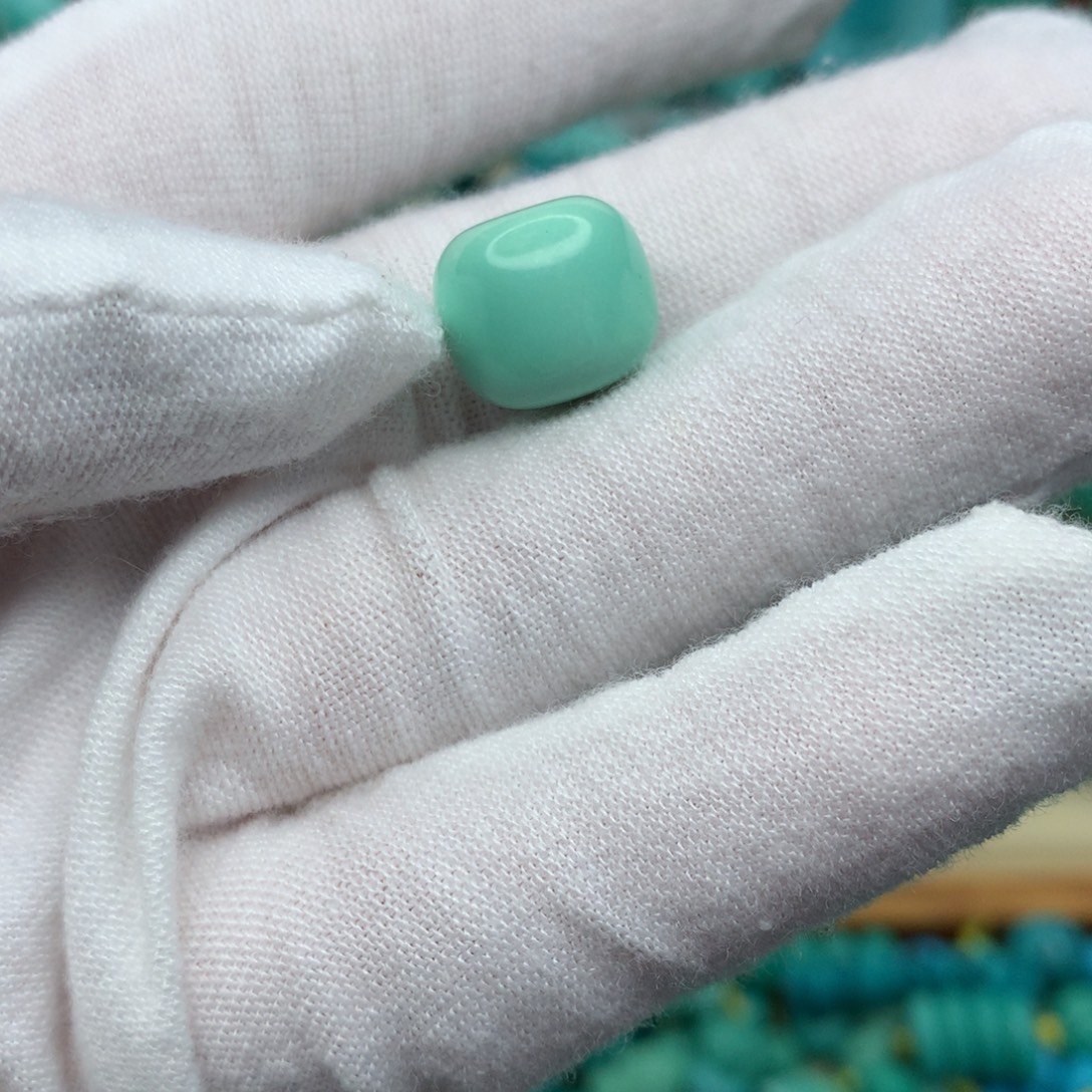 高瓷果冻绿老型珠尺寸12.2