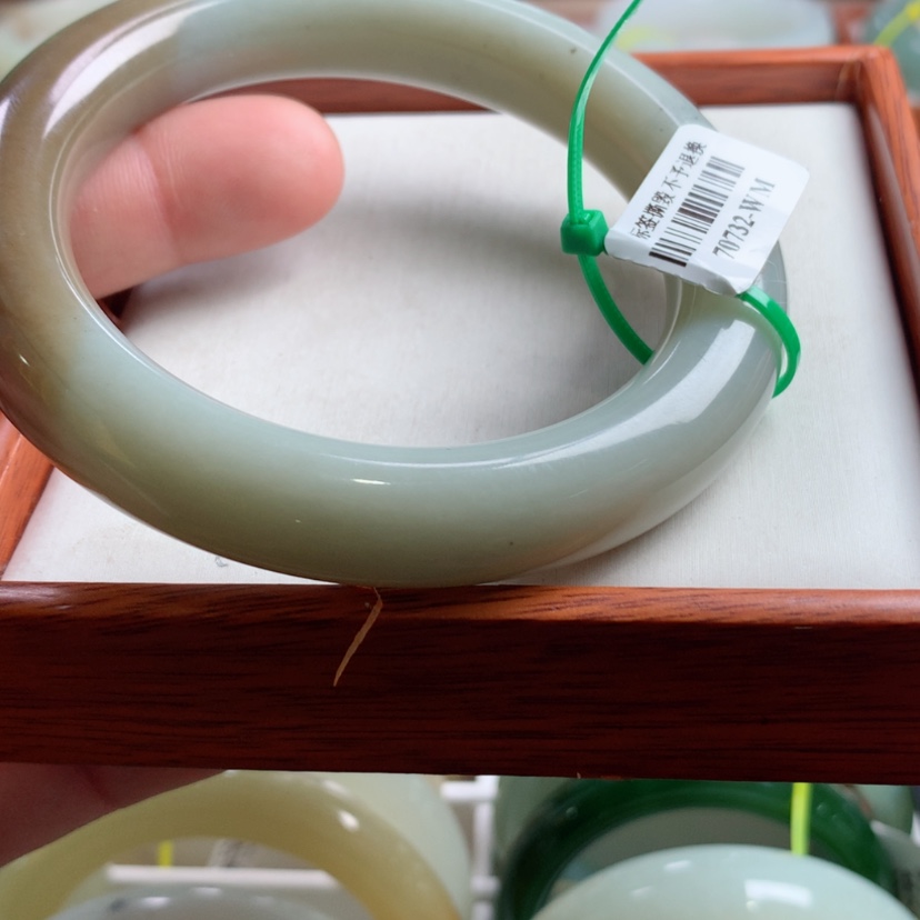 【闪购商品】和田玉手镯未镶嵌6.16