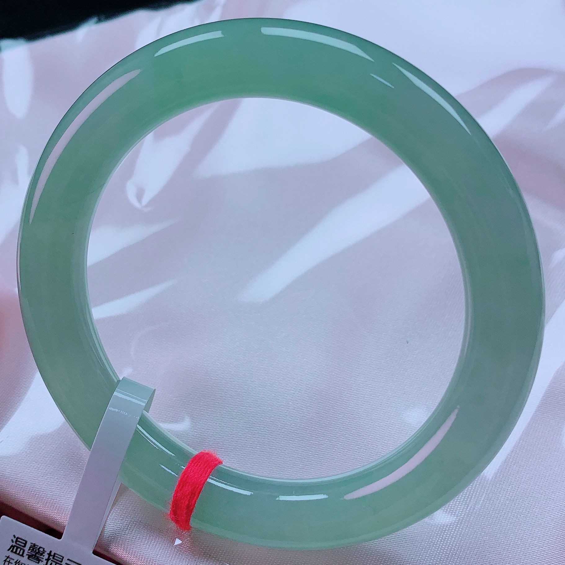 56圈冰种满绿色圆条颜色均匀高透亮缅甸纯天然A货翡翠带证书