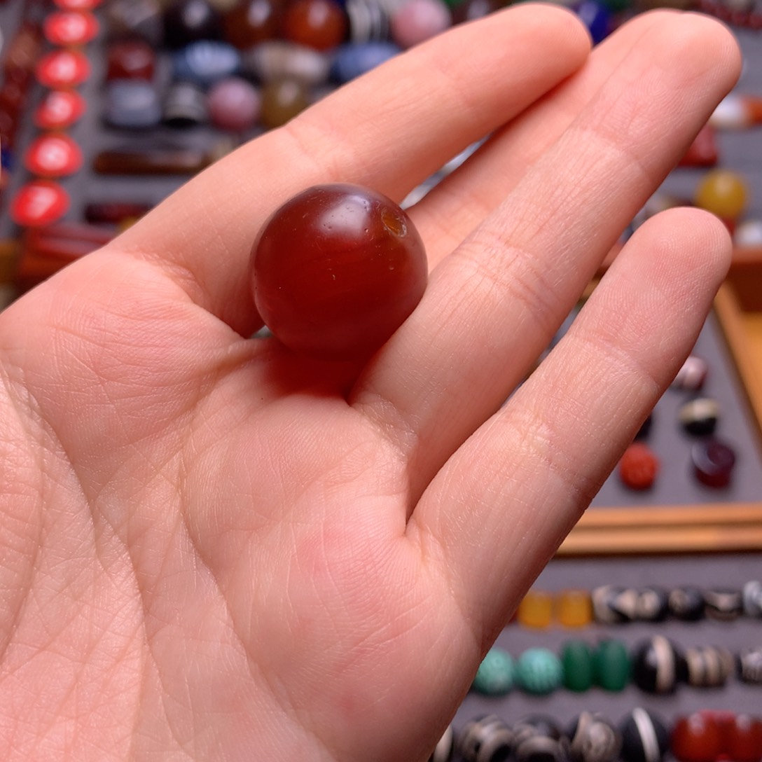 玛瑙/玉髓颈饰未镶嵌空****_