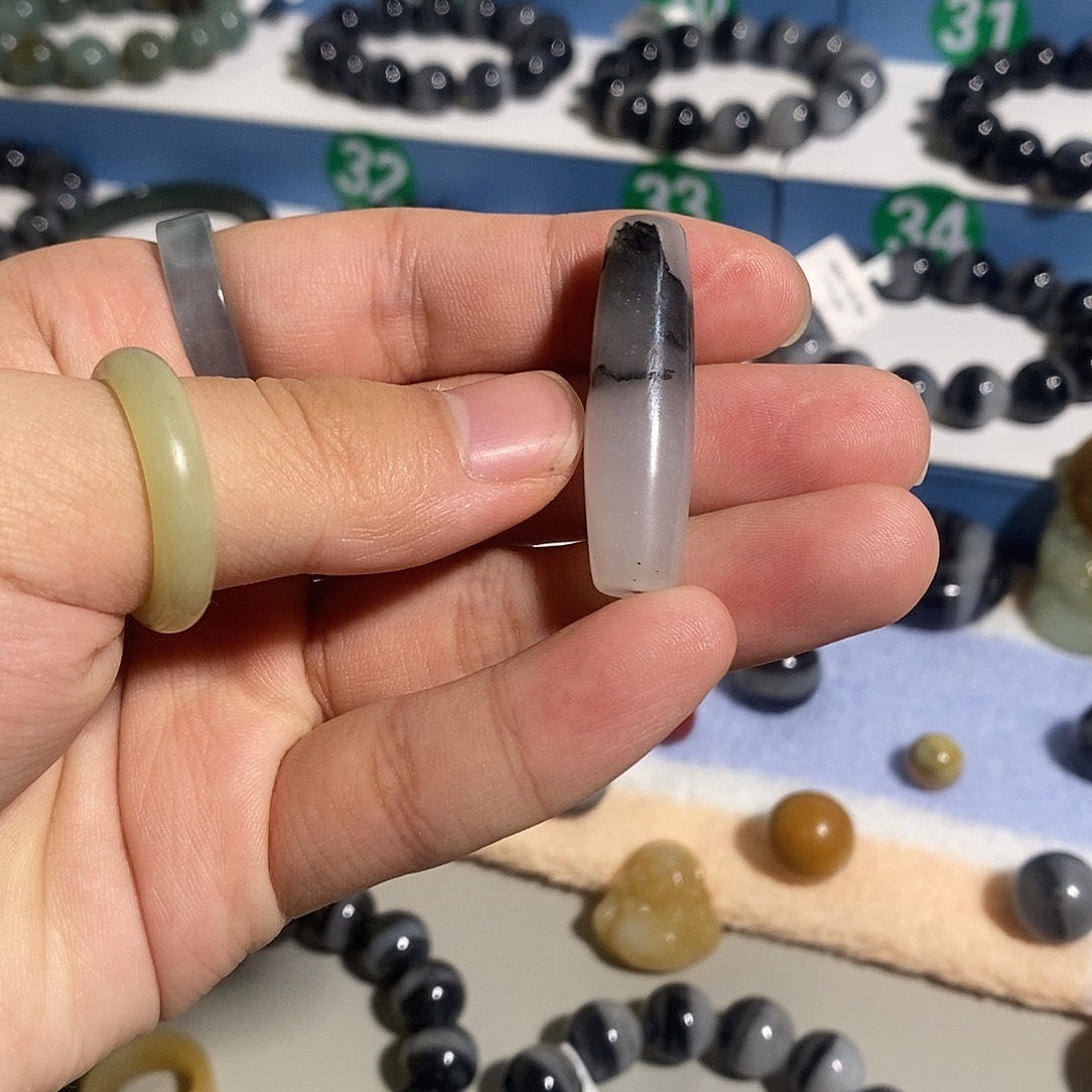 石英质玉未镶嵌手链