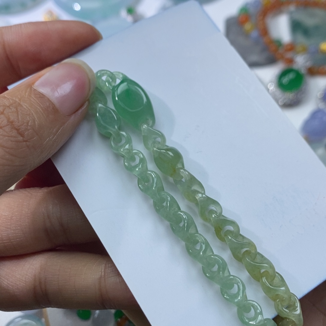 未镶嵌手链翡翠缅甸