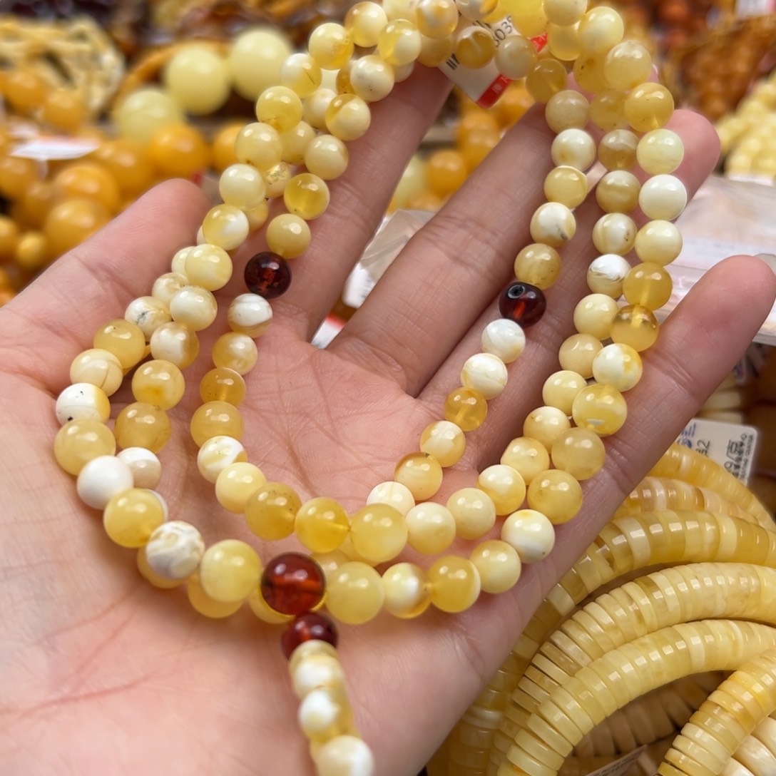 未镶嵌琥珀珠宝奇石