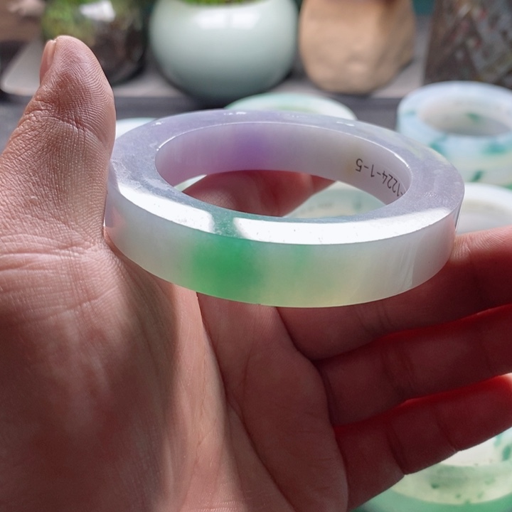 琳***7定制翡翠未镶嵌手