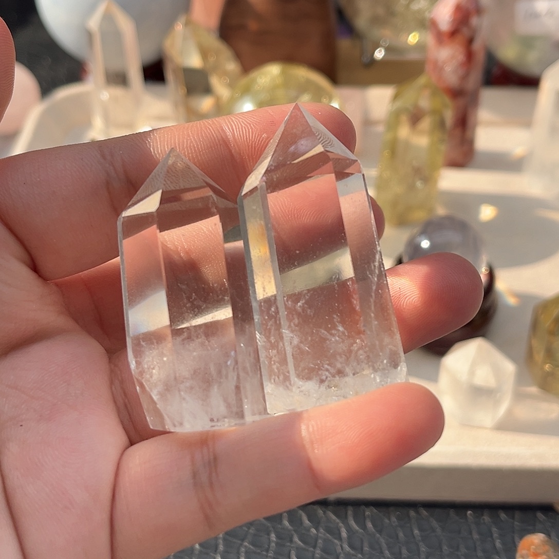 不***乐水晶未镶嵌珠宝半成品140