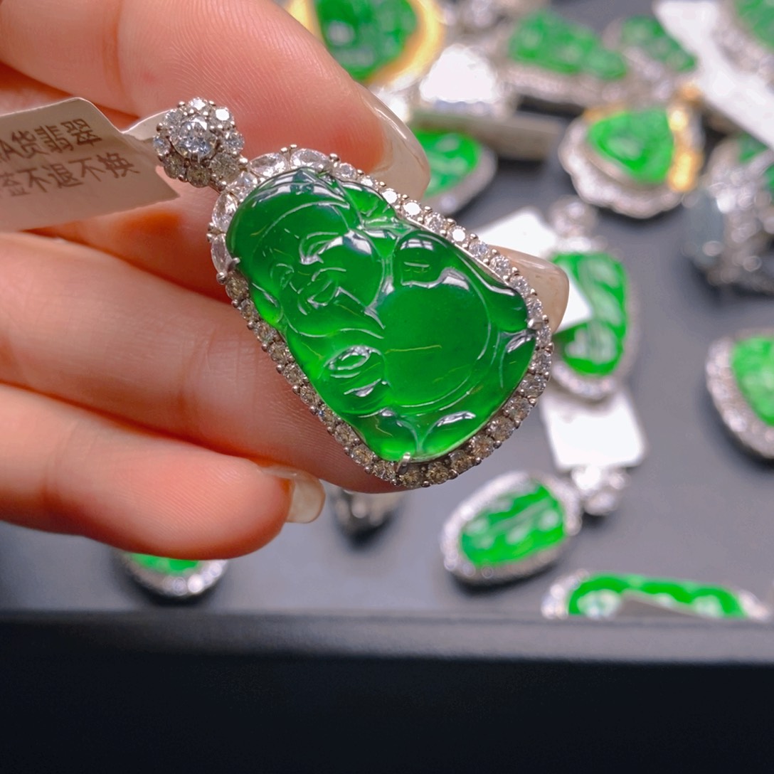 翡翠颈饰银S925镶嵌888888889