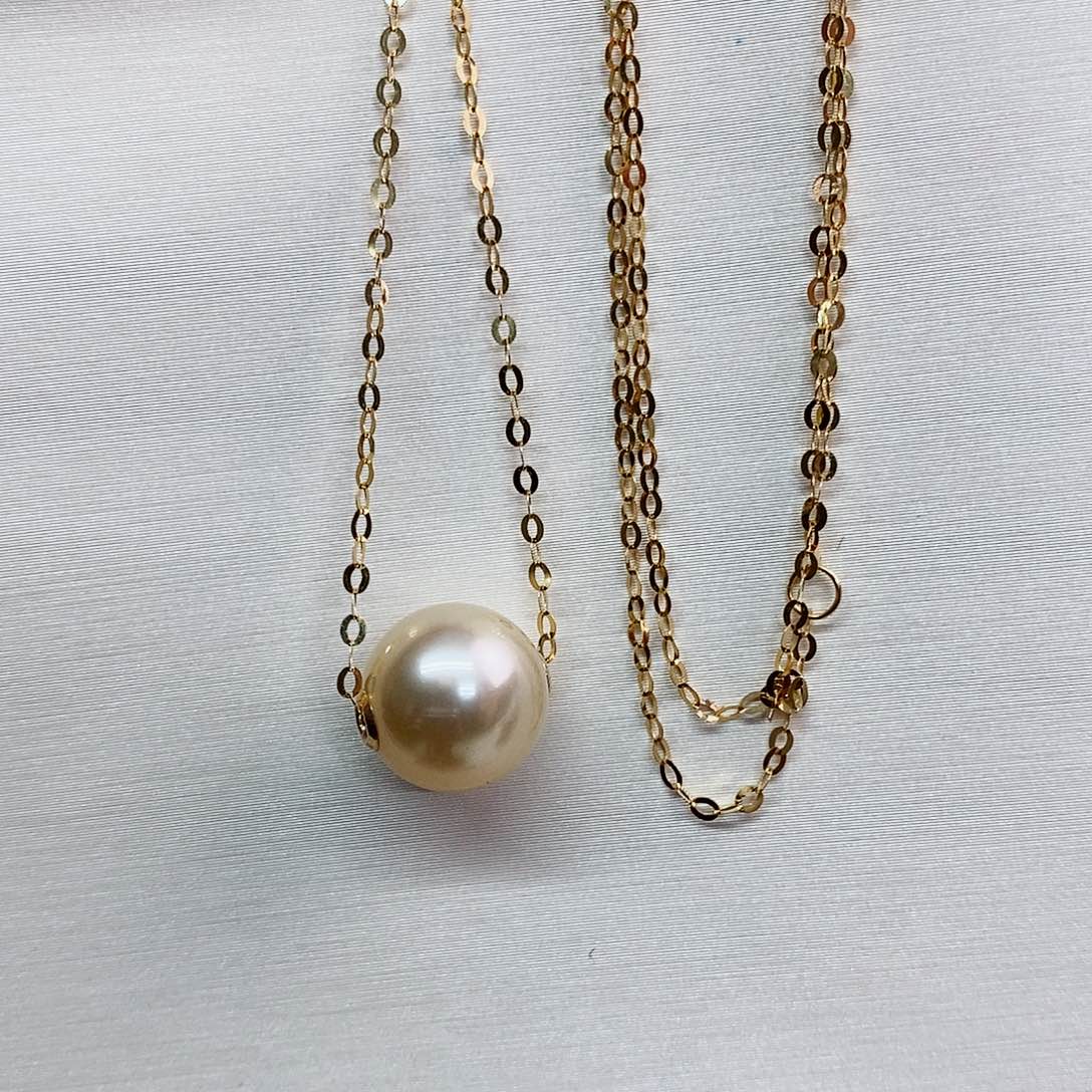 颈饰18K金镶嵌海水珍珠10-11