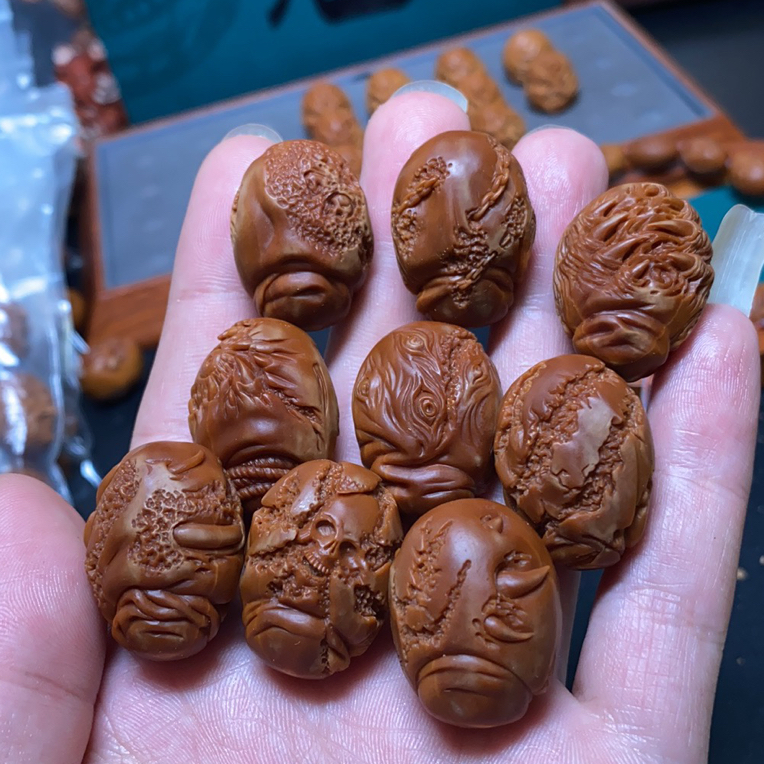 暴徒男女同款定制版橄榄核