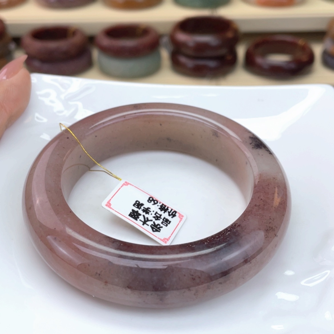 【闪购商品】石英质玉手镯未镶嵌