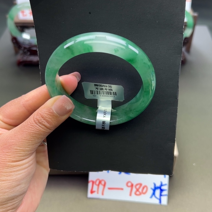 石英质玉未镶嵌手镯琦琦+59