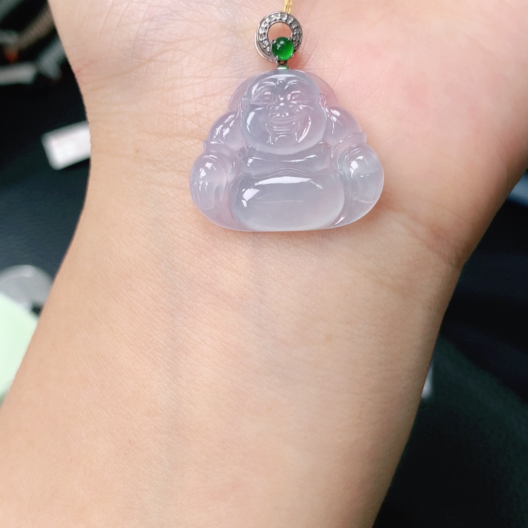 翡翠18K金镶嵌颈饰佛公