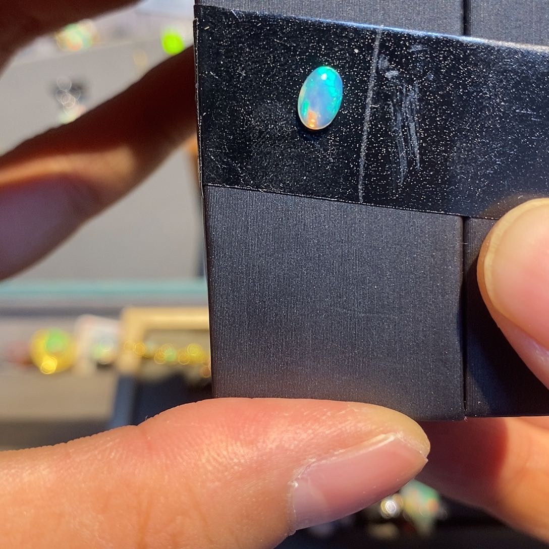 欧泊欧泊裸石4x6未镶嵌