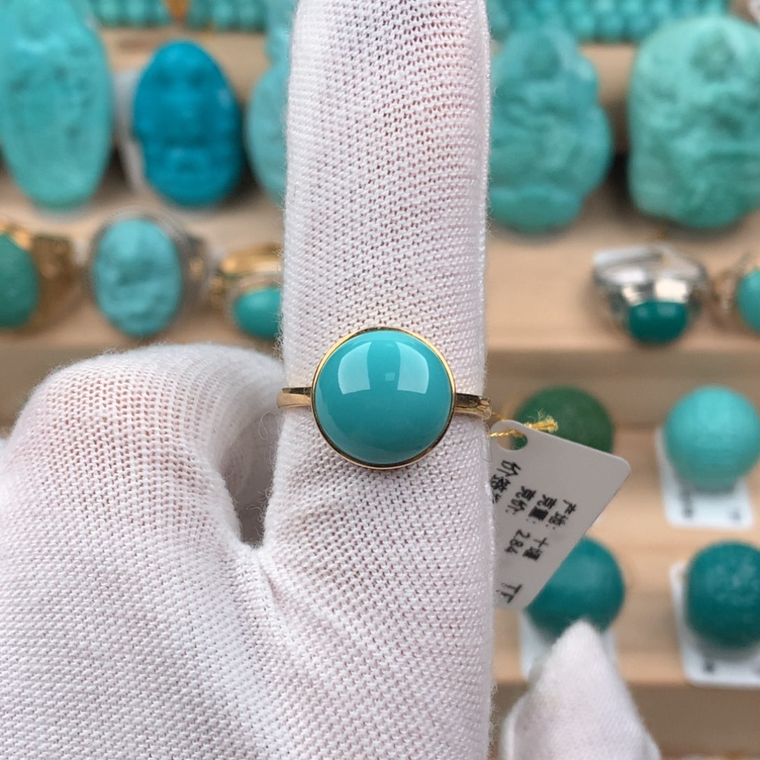 绿松石配饰18K金镶嵌