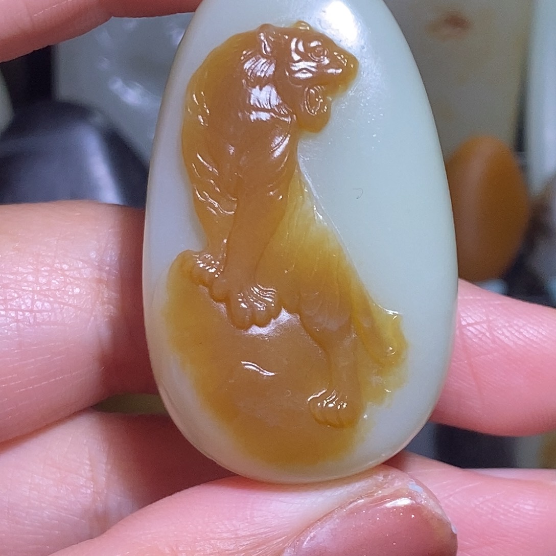 山***风和田玉未镶嵌颈饰