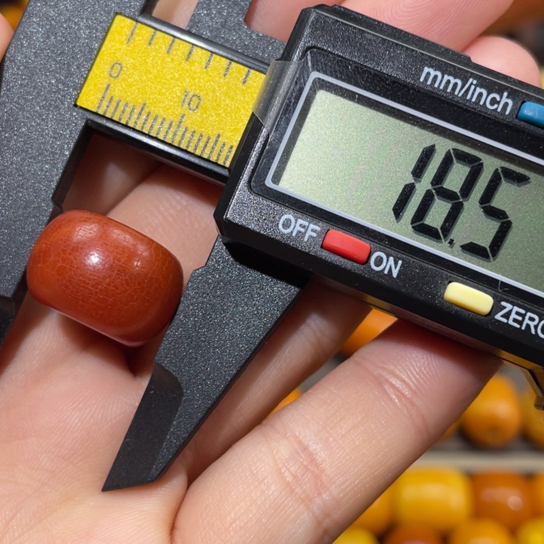 蜜蜡未镶嵌裸石饼子