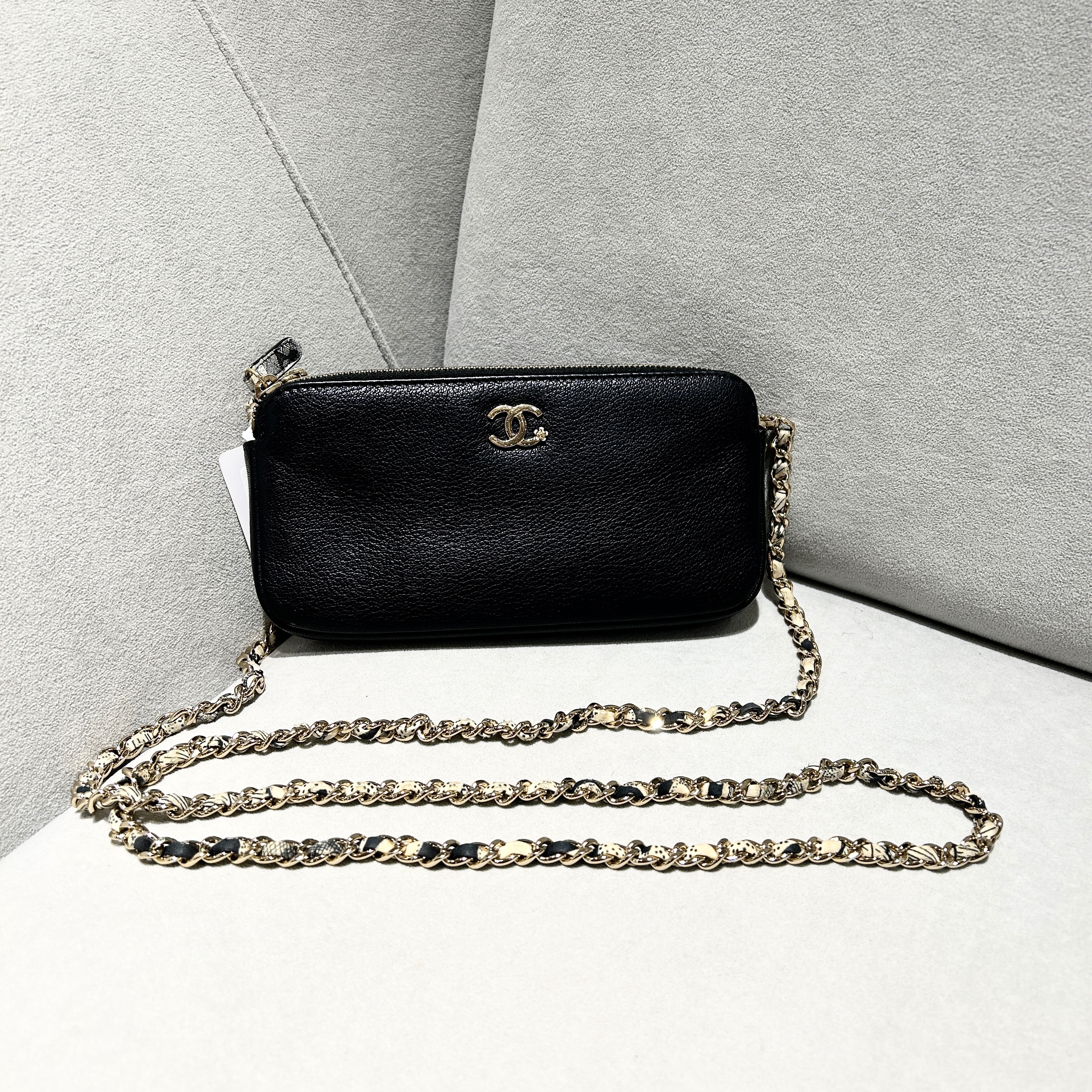 95新 Chanel/香奈儿 7姐专场/黑色金扣皮穿链条包