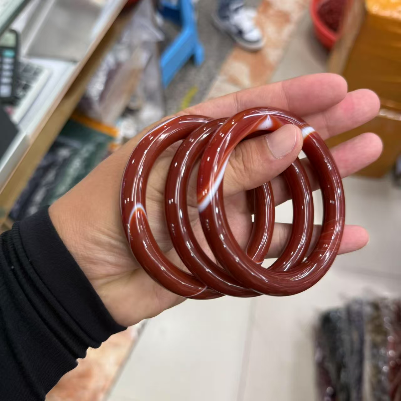 天然红玛瑙手镯—多样性发一