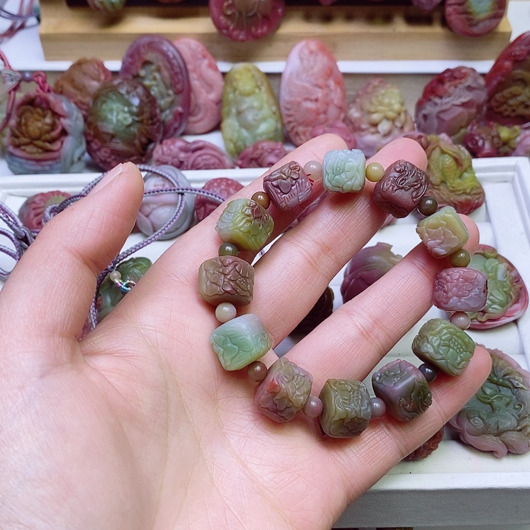 玛瑙/玉髓盐源玛瑙手链未镶嵌