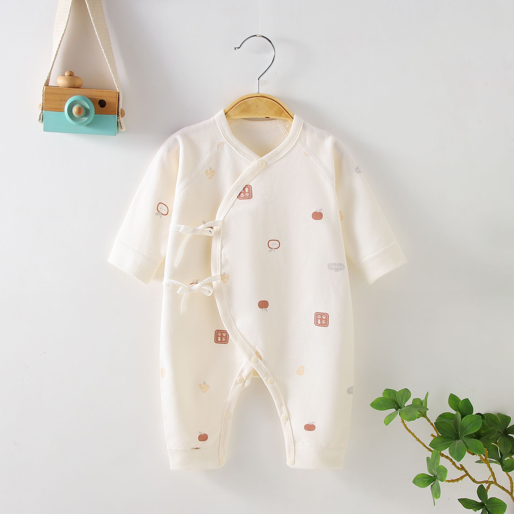 咪婴贝宝宝幼儿秋季爬服蝴蝶衣宝宝空气棉连体衣哈衣连体衣