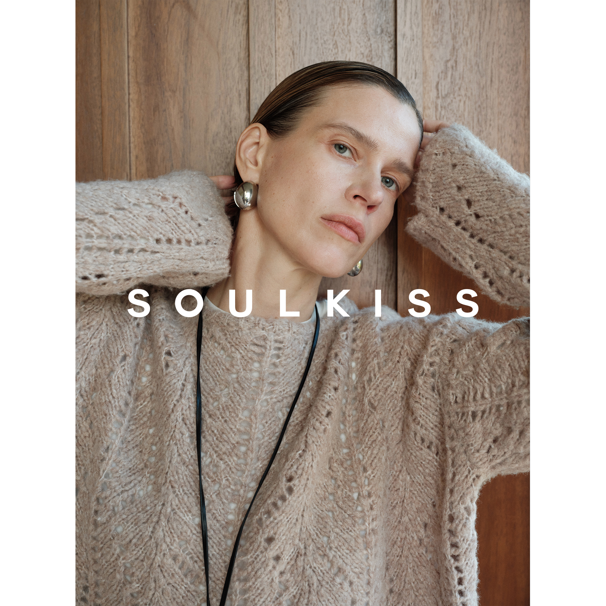 SOULKISS进店B败 氛围神器罕山白羊绒羊毛挑孔慵懒镂空宽松毛衣
