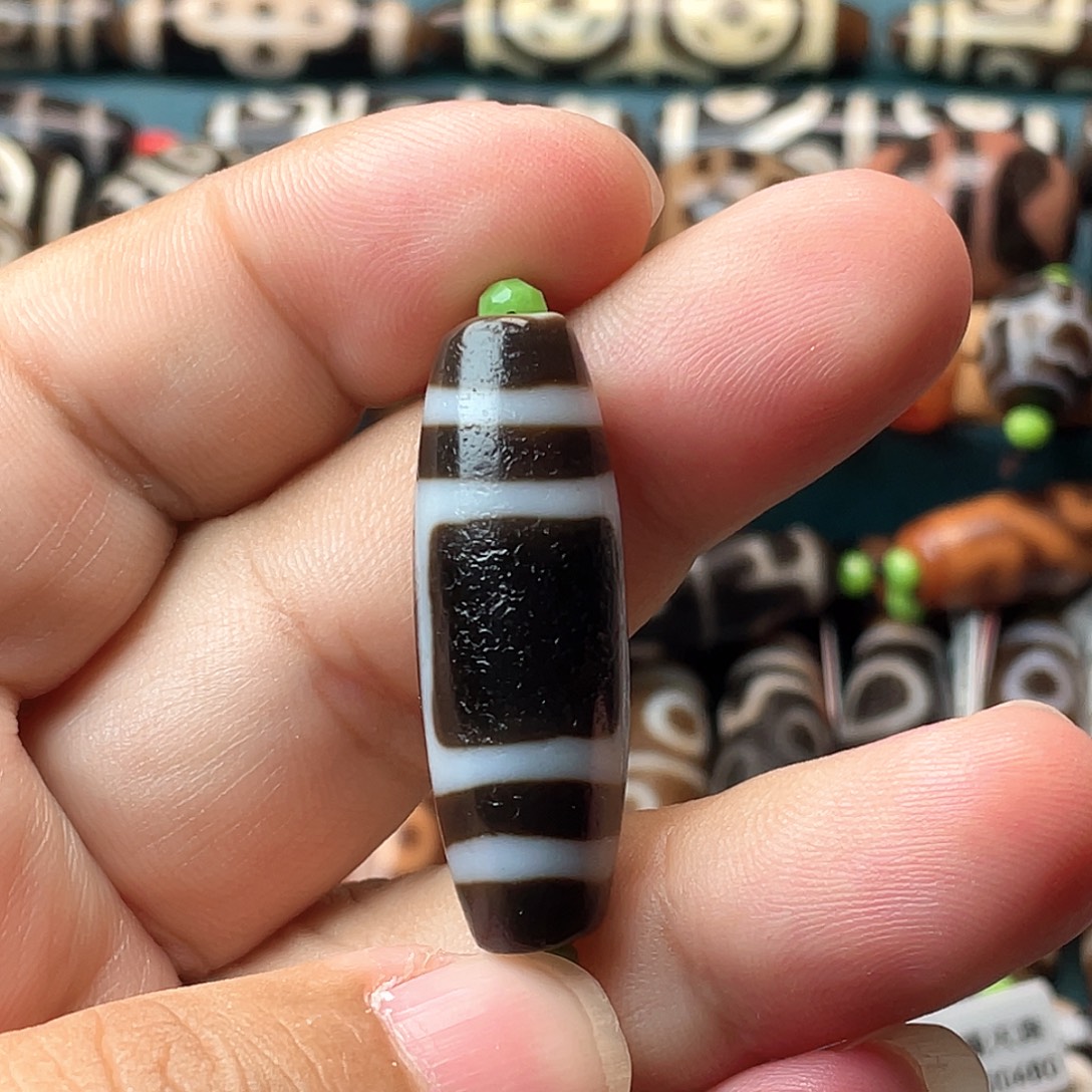 玛瑙/玉髓未镶嵌颈饰小卢板眼