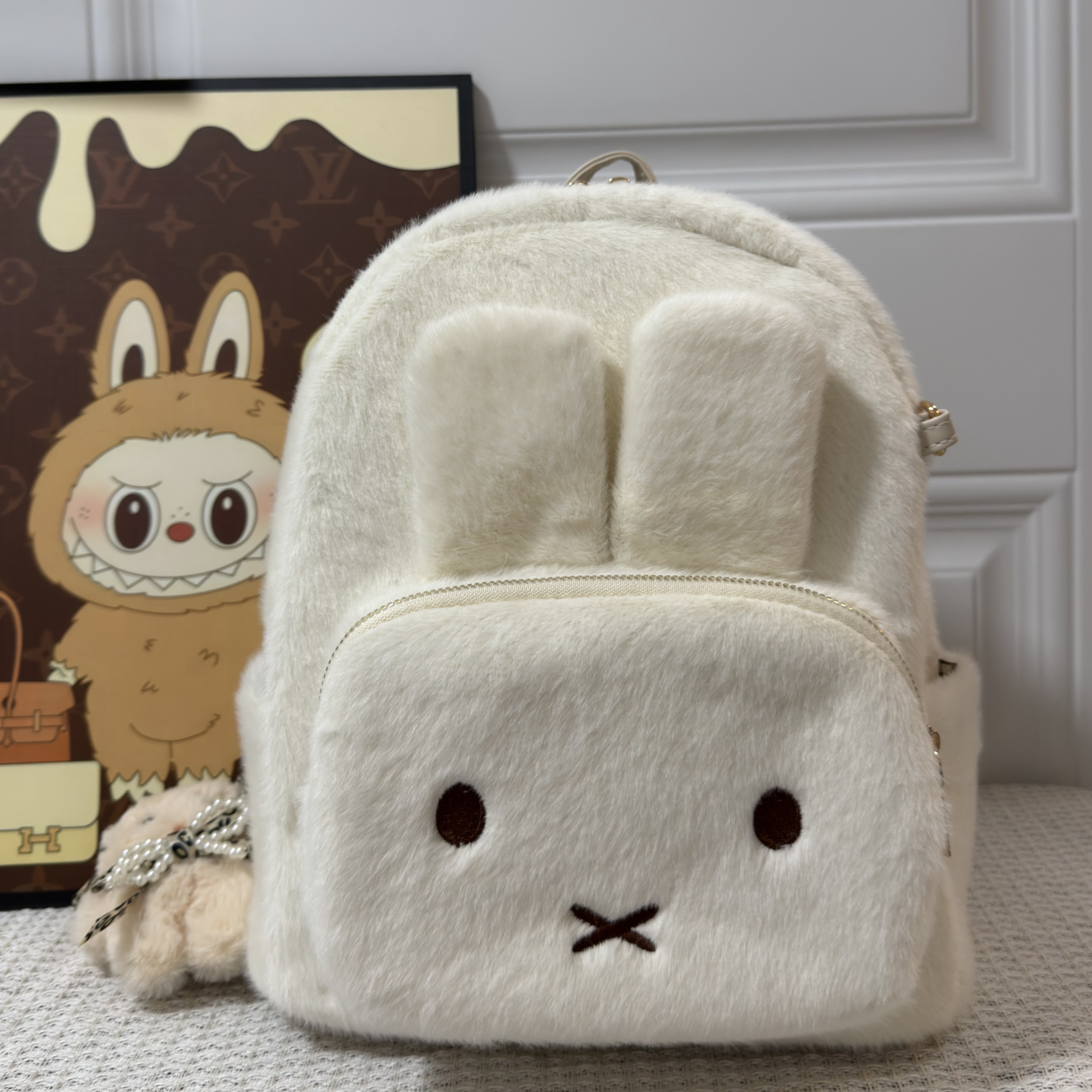 新款绒面米菲兔学院风大容量包包