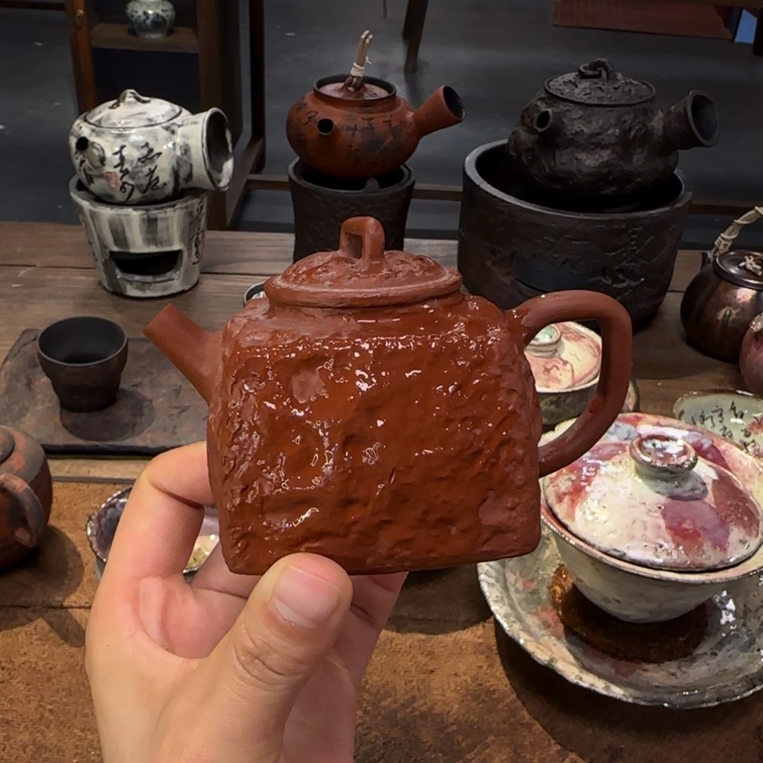 景德镇手作器皿了