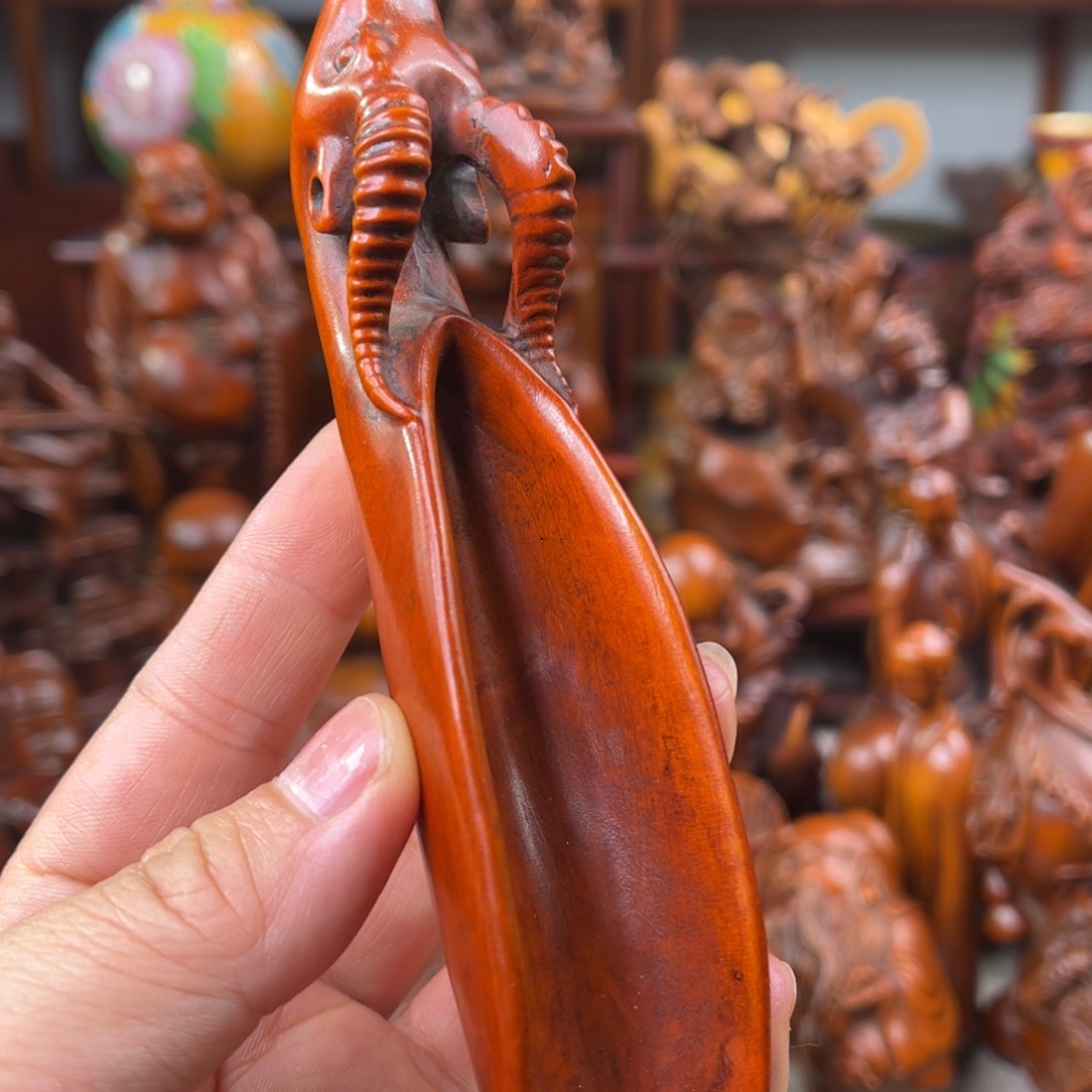 木黄杨木雕刻艺术