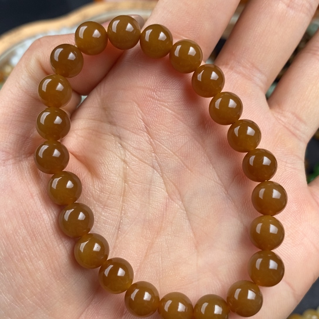 和田玉新疆且末金山糖8mm未镶嵌