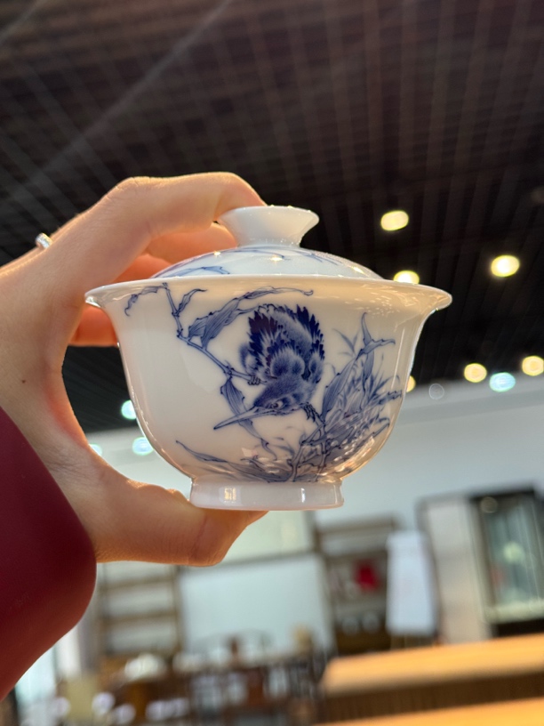 青花单翠薄胎两才盖碗