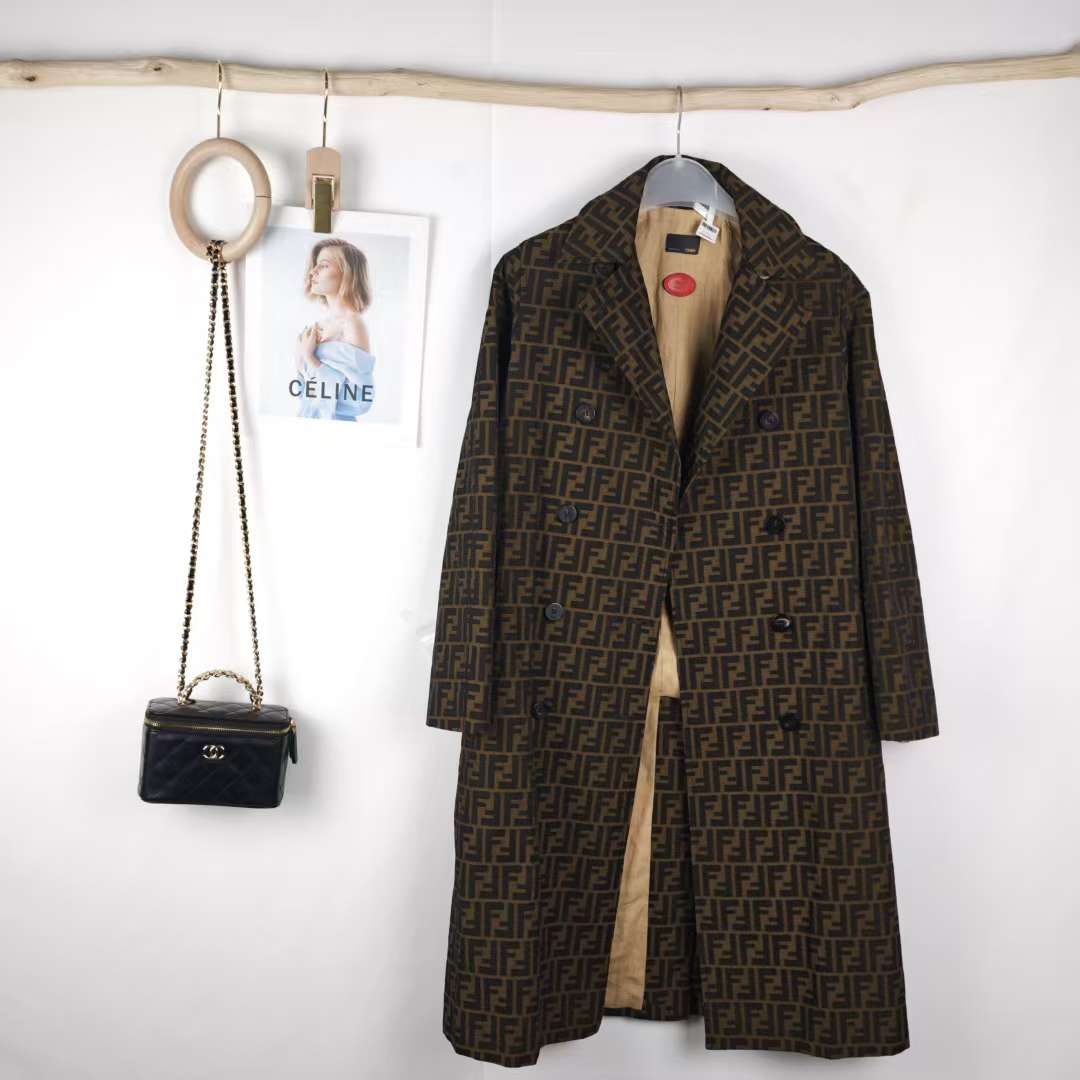 99新 FENDI/芬迪  海囤J/芬迪上衣/38码/hs37838
