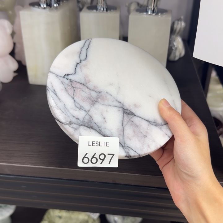 兔****店X697.               漏