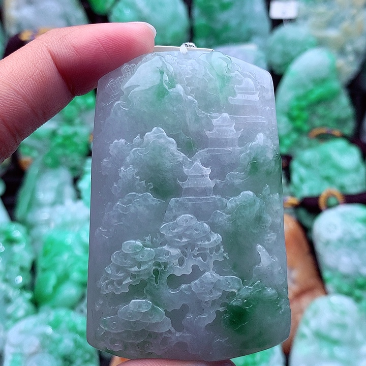 翡翠吊坠(不含链)未镶嵌