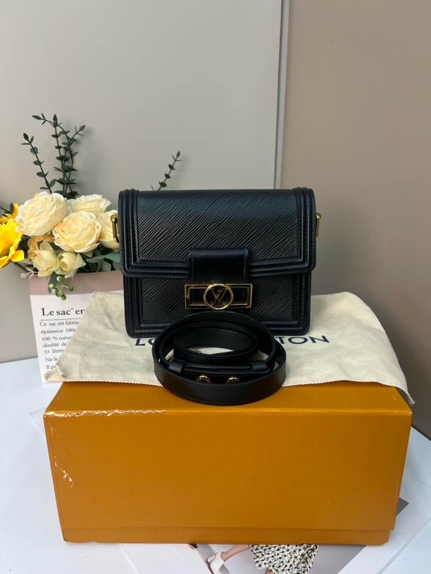99新 LouisVuitton/路易威登 LV水波纹达芙妮芯片款缺金属链条