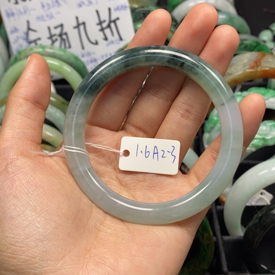 翡翠颈饰未镶嵌56.9圈口 14号